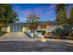 17372 Quesan Pl, Encino, CA 91316