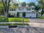 9 Oxford Ct, Mount Holly, NJ 08060