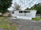 1446 Gibson Rd #D22, Bensalem, PA 19020