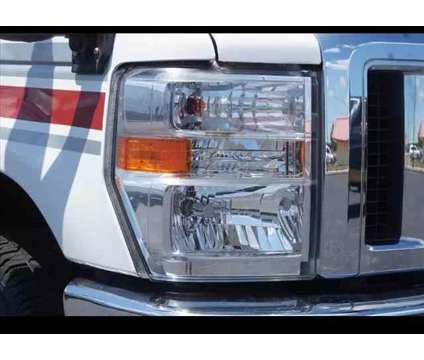 2013 Ford E350 Super Duty Cutaway for sale is a White 2013 Ford E350 Super Duty Car for Sale in Bradenton FL
