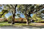 827 Highland Dr N, Hollywood, FL 33021