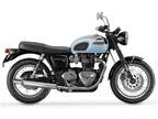 2023 Triumph Bonneville T120 Chrome Edition