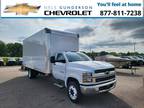 2023 Chevrolet Silverado White, 439 miles