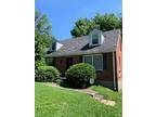 2713 Lakeside Dr, Louisvi Louisville, KY