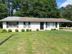 1134 Lovely Ln, Perry, GA 31069