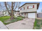 8204 Taylor Ct, Fort Collins, CO 80528