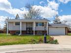 919 Yeager Pl, Longmont, CO 80501