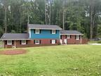 7128 Honeysuckle Ct SE, Covington, GA 30014