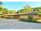 27801 Palomares Rd, Castro Valley, CA 94552