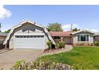 2907 Chestnut Hill Dr, Sacramento, CA 95826