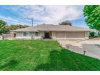 2105 Oxford Ave, Claremont, CA 91711