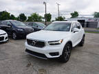 2019 Volvo XC40 White, 81K miles