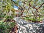 661 N Tomahawk Trail, Vero Beach, FL 32963