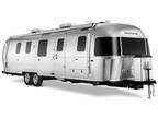 2024 Airstream Classic 33FB 33ft