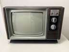 vintage zenith color tv model G4760x