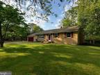 683 Lakehurst Rd, Browns Mills, NJ 08015