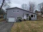 15 Lockwood Dr, Watertown, CT 06795