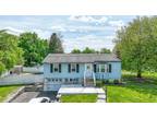 4 Essex Rd, Fishkill, NY 12524