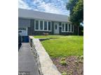 2204 Rutgers Dr, Broomall, PA 19008