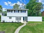 49 Campbell Pl, Camp Hill, PA 17011