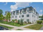 2 Bishop Rd #201, West Hartford, CT 06119