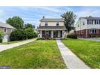 715 E Manoa Rd, Havertown, PA 19083