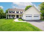 31 Fawn Meadow Dr, Naugatuck, CT 06770