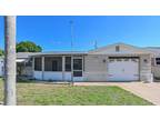 4030 Cluster Dr, Holiday, FL 34691