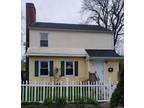 73 Sanford Pl, Bridgeport, CT 06604