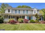 18 Meadow St, New Freedom, PA 17349