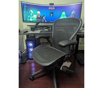 Herman Miller Aeron Size B Posturefit Lumbar Upgrade ~ Free Ɖelivery ~ is a Office Equip &amp; Supplies for Sale in Toronto ON