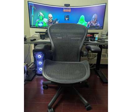 Herman Miller Aeron Size B Posturefit Lumbar Upgrade ~ Free Ɖelivery ~ is a Office Equip &amp; Supplies for Sale in Toronto ON