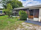 1660 Holliday Dr, Casselberry, FL 32707