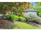 222 Hillsboro Dr, Silver Spring, MD 20902