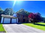 9162 Rockefeller Ln, Springfield, VA 22153