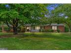 8603 wales rd Warrenton, VA -