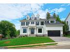 5402 31st St N, Arlington, VA 22207