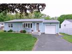 130 White Ave, Middlebury, CT 06762