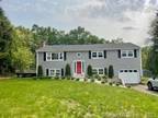 45 Carriage Dr, North Haven, CT 00673