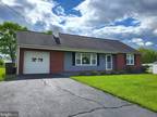 858 Allentown Rd, Telford, PA 18969