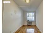 304 W 30th St #1, New York, NY 10001