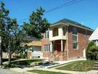 82-49 259th St, Floral Park, NY 11004