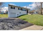 202 E Holly Oak Rd, Wilmington, DE 19809