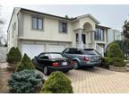 786 Vivian, Baldwin, NY 11510