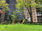 6120 Grand Central Pkwy #C304, Forest Hills, NY 11375