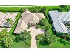 119 Thornton Dr, Palm Beach Gardens, FL 33418