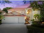 10212 Garden Alcove Dr, Tampa, FL 33647