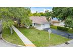 2793 95th Ave NW, Coral Springs, FL 33065