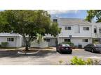 3425 44th St NW #104, Oakland Park, FL 33309