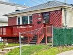 85-29 259th St, Floral Park, NY 11001